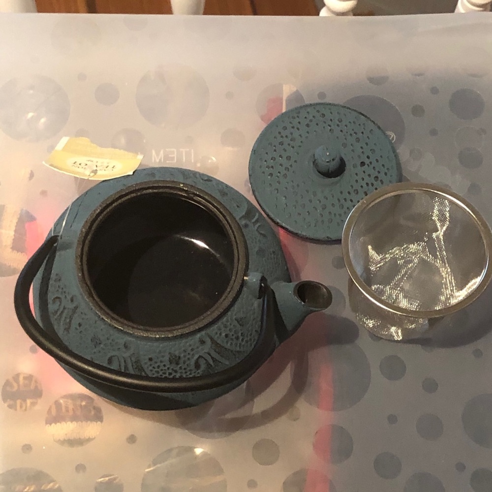Cast Iron Tea Pot. 2.7 cup see pictures- details - Picture 13 of 15